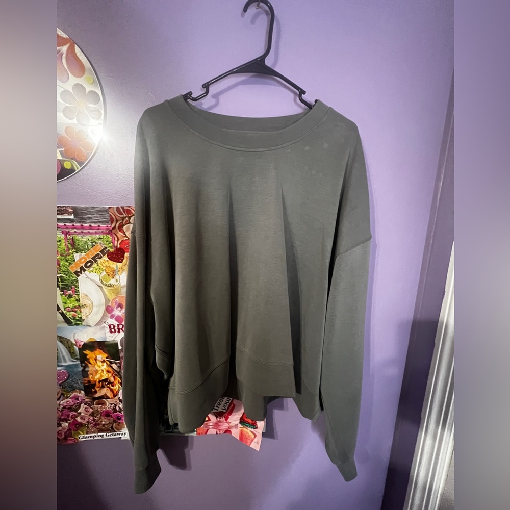Lululemon soft stream sweatshirt